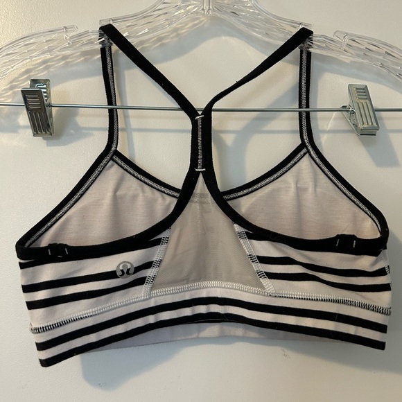 Lululemon Flow Y Bra - Picture 2 of 2
